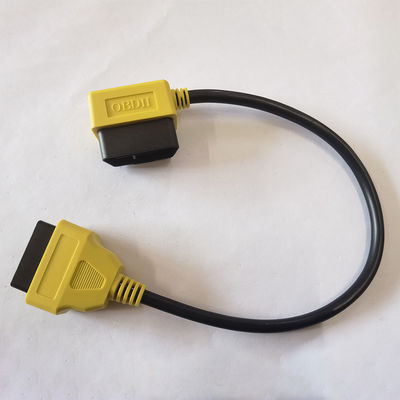 สายเคเบิลต่อขยายสากล OBD2 ที่ทนทานความยาว 0.3 ม. ชายกับหญิง